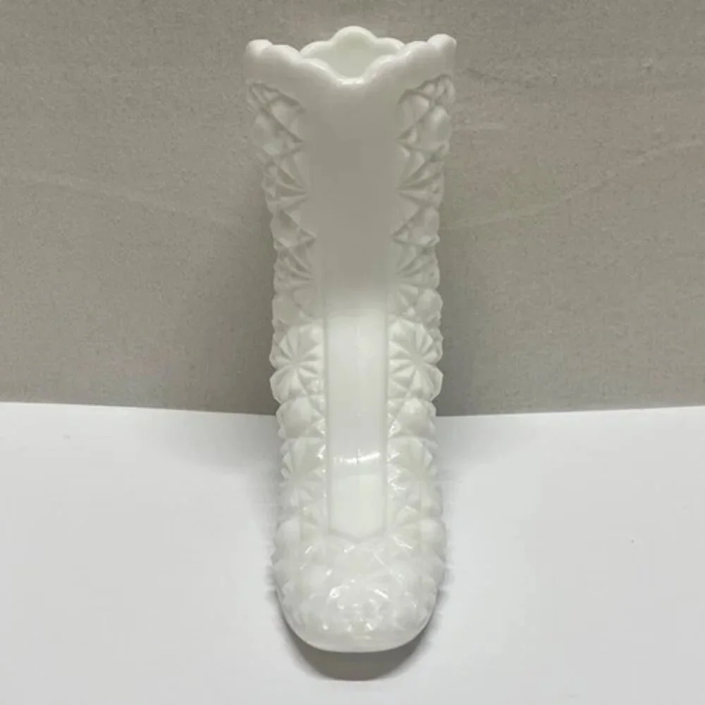 Vintage Fenton Milk Glass Dairy Button Boot 4.25
